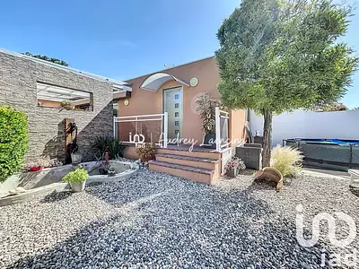 Maison, 84 m²