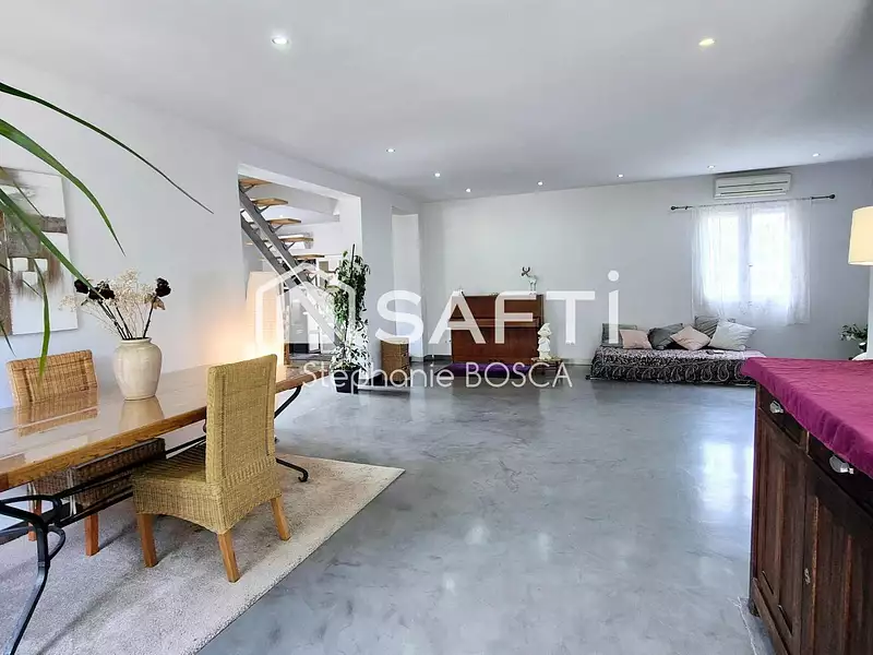 Maison, 135 m²