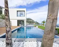 Maison, 195 m²