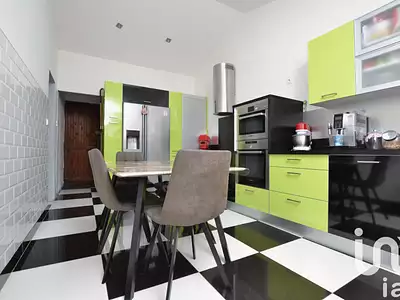 Maison, 165 m²