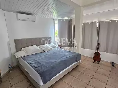 Maison, 250 m²