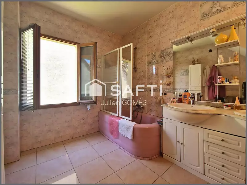 Maison, 106 m²