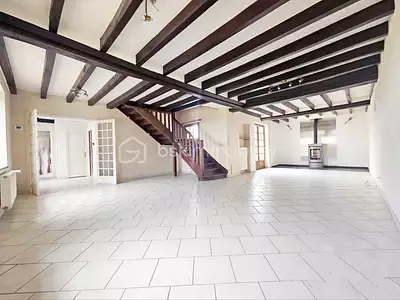 Maison, 196 m²
