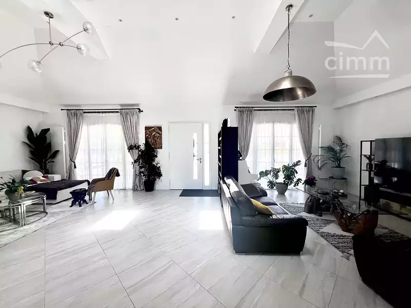 Maison, 170 m²