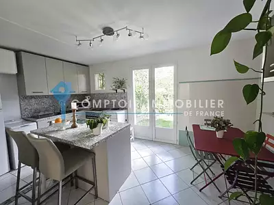 Maison, 96 m²