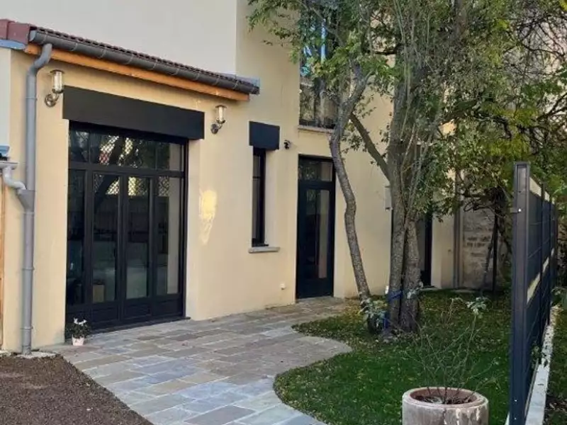 Maison, 97 m²