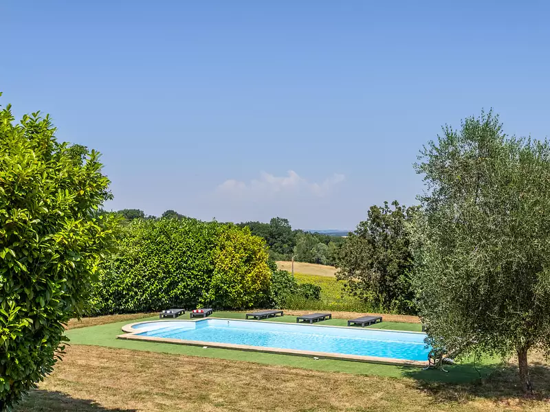 Maison, 11 677 m²