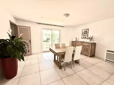 Maison, 117 m²