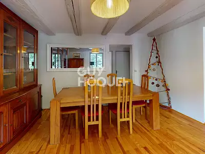Maison, 165 m²