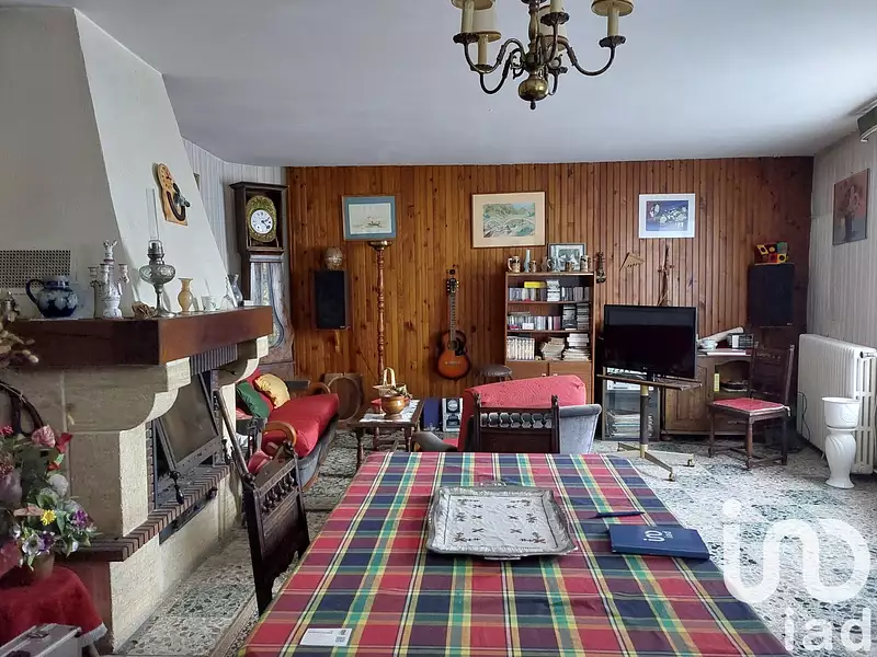 Maison, 99 m²