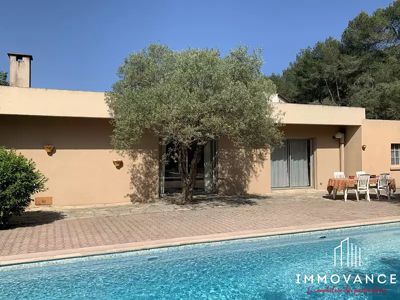 Maison, 151,44 m²