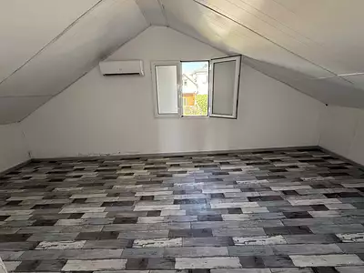 Maison, 185 m²