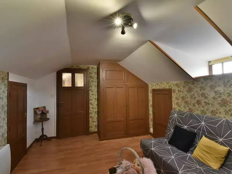 Maison, 162 m²