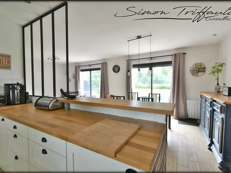 Maison, 145 m²