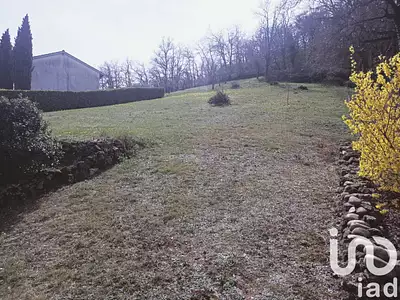 Terrain, 1 332 m²