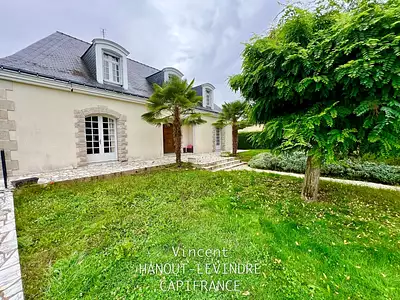 Maison, 191 m²
