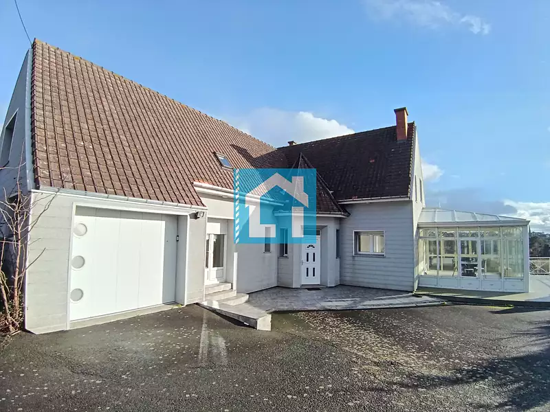 Maison, 227 m²