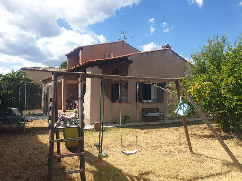 Maison, 117 m²