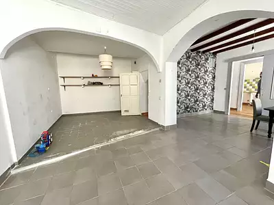 Maison, 185 m²