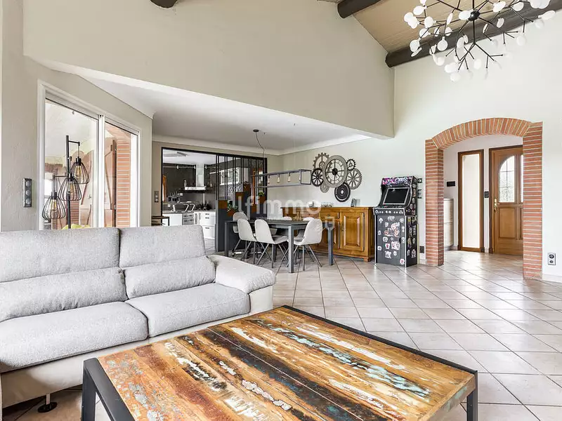 Maison, 200 m²