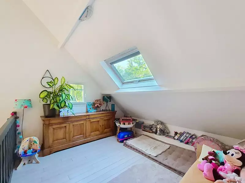 Maison, 167 m²
