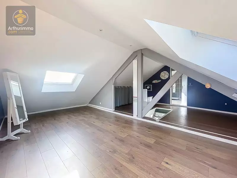 Maison, 111,5 m²
