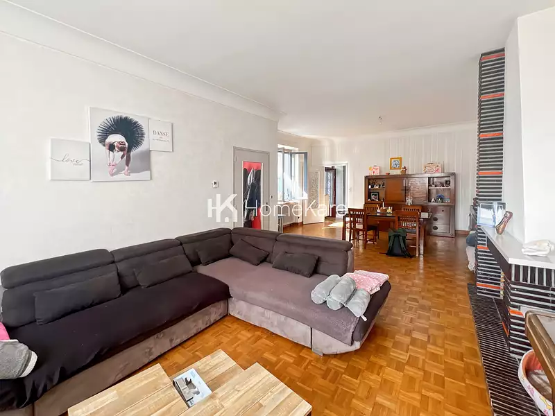 Maison, 230 m²