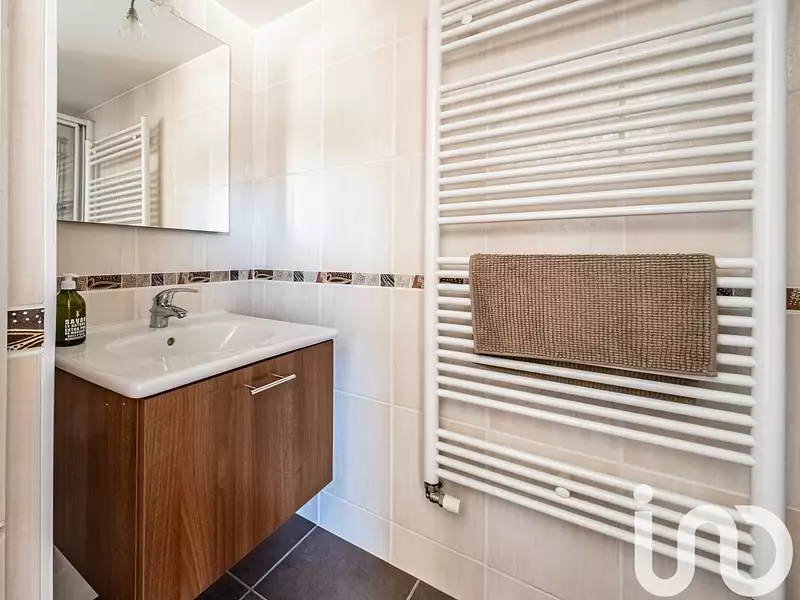 Maison, 176 m²