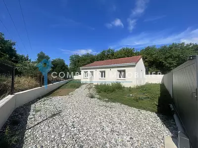 Maison, 83 m²