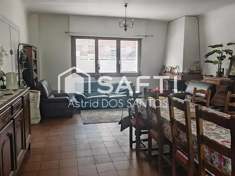Maison, 350 m²