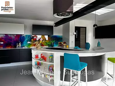 Maison, 190 m²