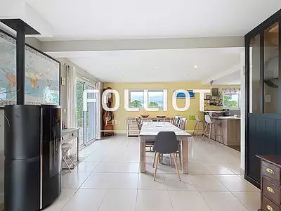 Maison, 155 m²