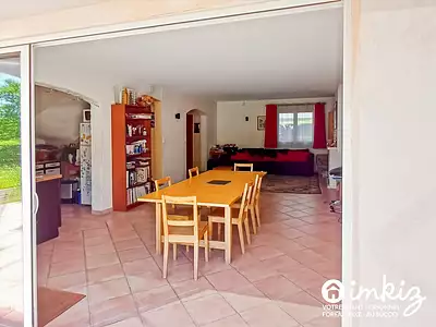 Maison, 168 m²
