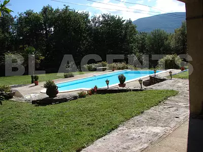 Maison, 340 m²