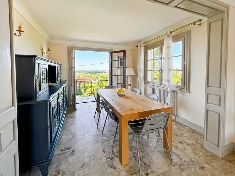 Maison, 143 m²