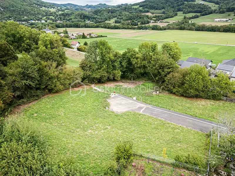 Terrain, 994 m²