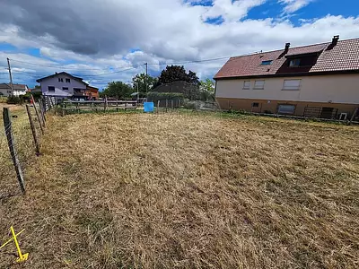 Terrain, 600 m²