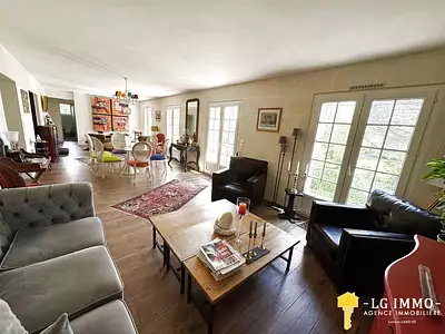 Maison, 160 m²