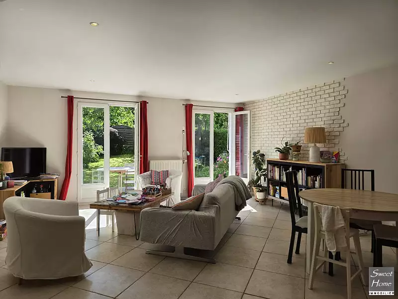 Maison, 89 m²