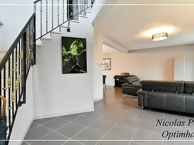 Maison, 185 m²