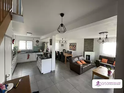 Maison, 90 m²