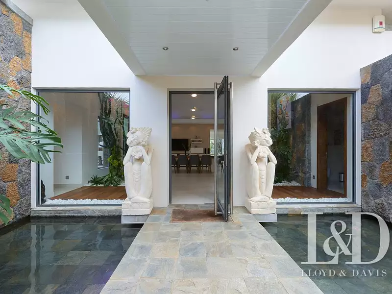 Maison, 414 m²