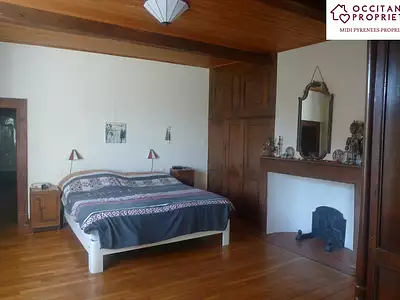 Maison, 240 m²