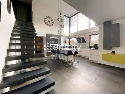 Maison, 270 m²