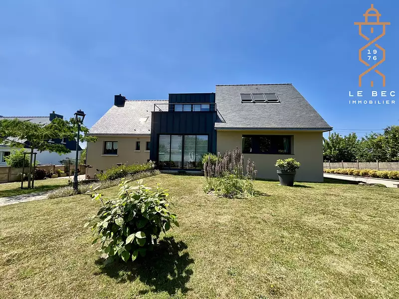 Maison, 252 m²