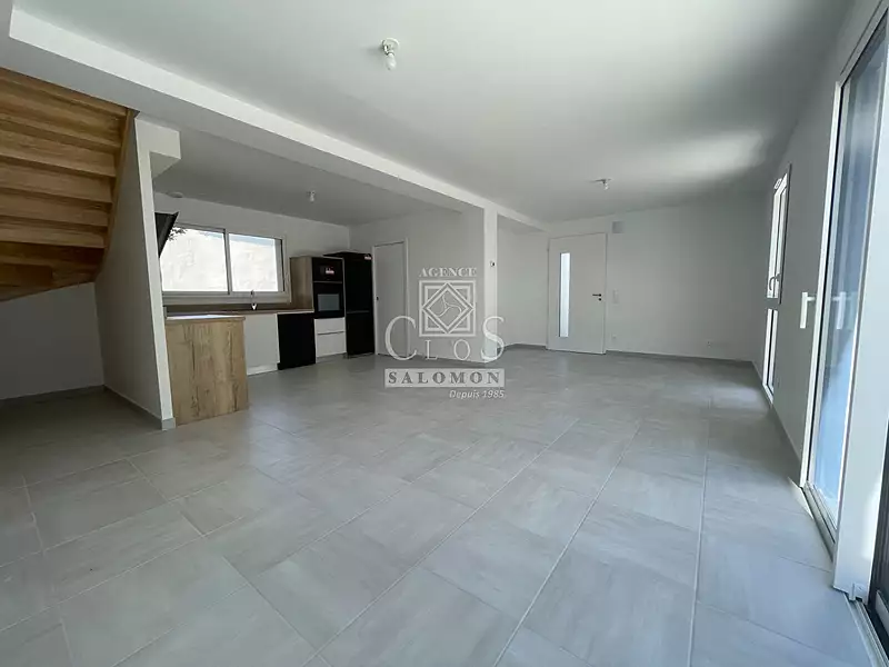 Maison, 116 m²