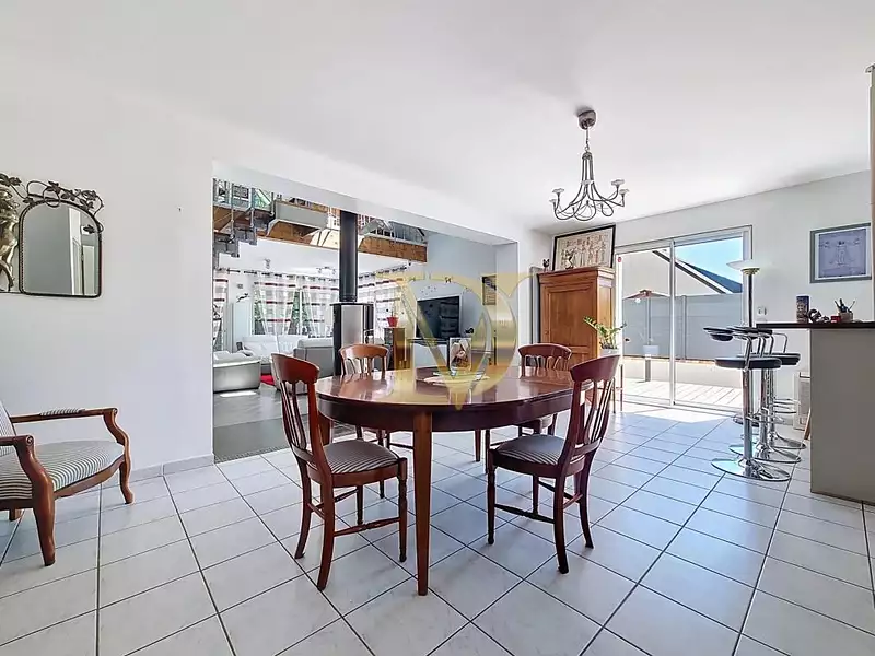 Maison, 227 m²