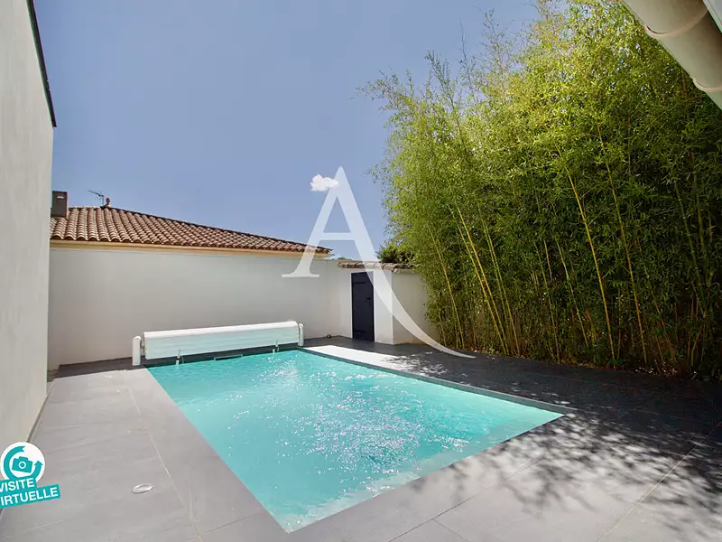 Maison, 167 m²