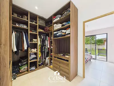 Maison, 203 m²