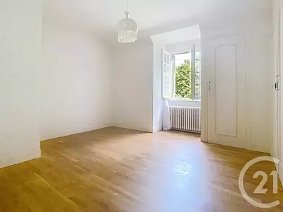 Maison, 140,6 m²